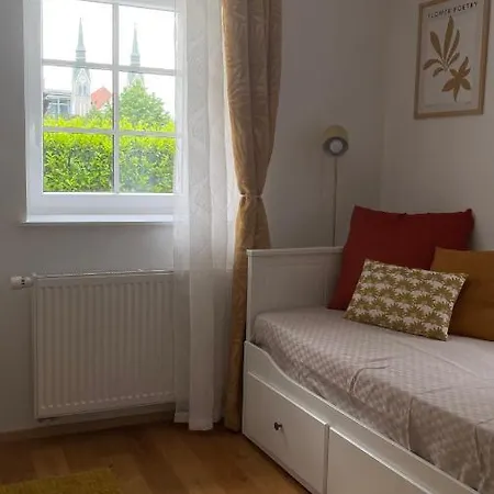 Krakovska Apartment *